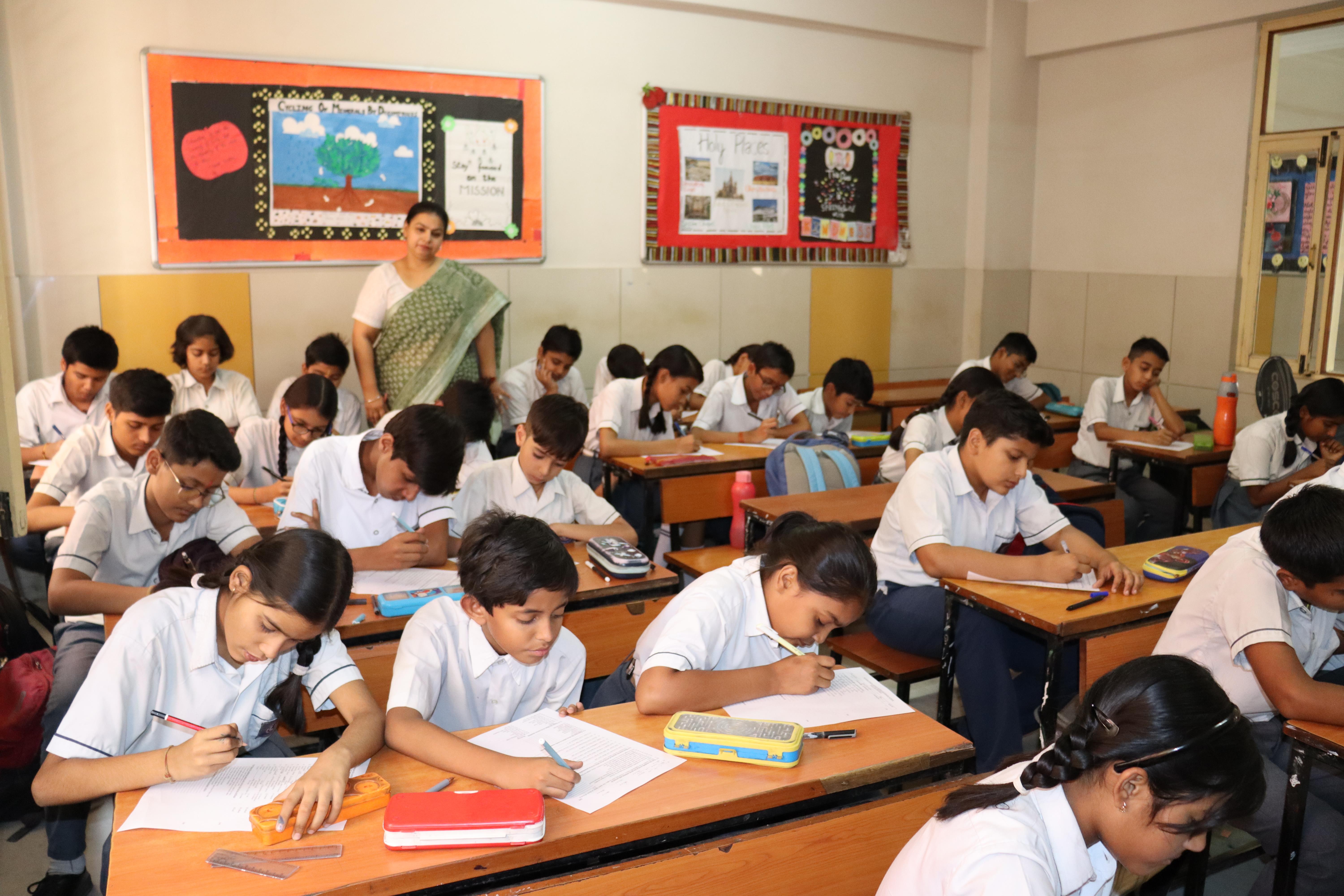 Mother Teresa Mission Higher Secondary School - Kanpur